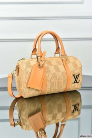 Louis Vuitton Keepal Bandouliere 25