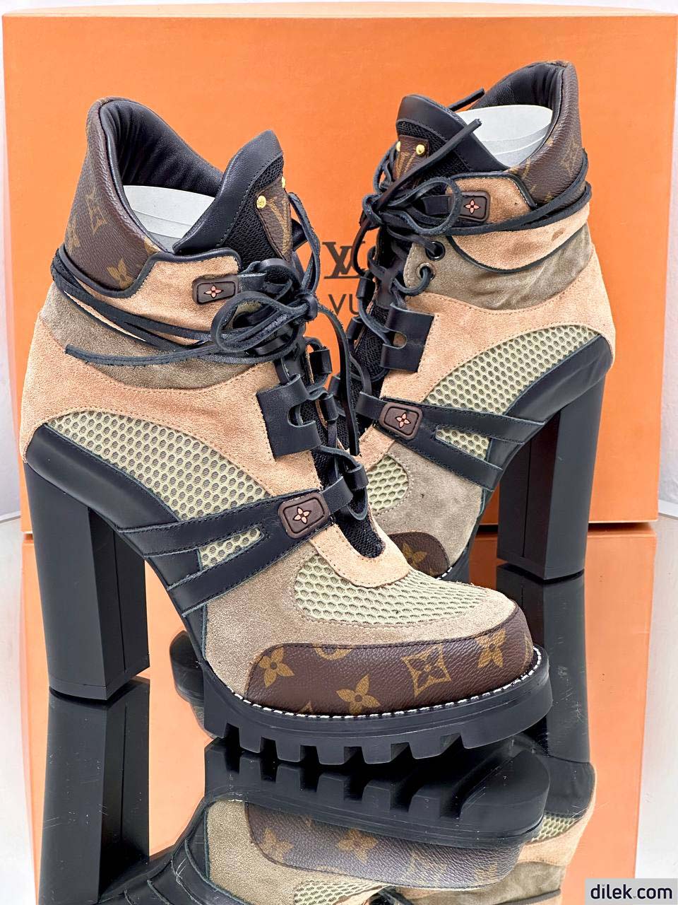 Louis Vuitton Women Star Trail Ankle Boot