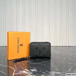 Louis Vuitton Small Zippy Wallet