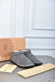 UGG Women Classic Ultra Mini