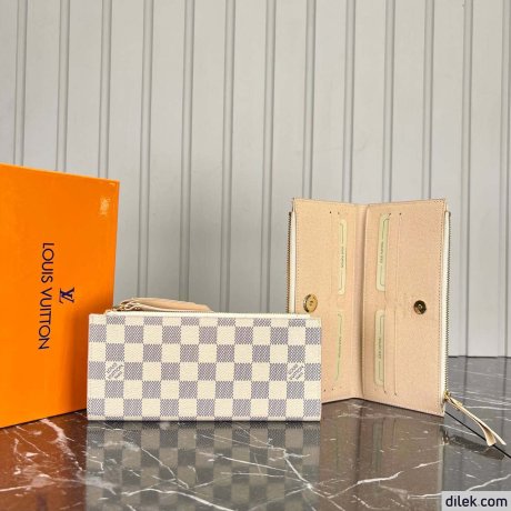 Louis Vuitton Adele Wallet