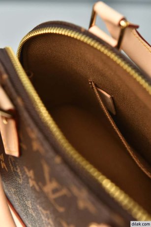 Louis Vuitton Alma BB