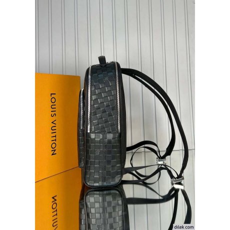 Louis Vuitton Avenue Backpack