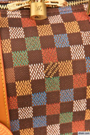 Louis Vuitton Keepall Bandoulière 50