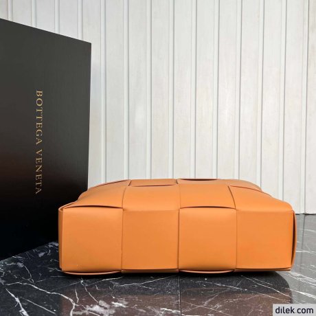 Bottega Veneta Large Arco Tote Bag