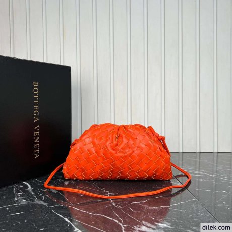 Bottega Veneta Medium Pouch