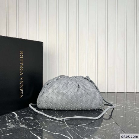 Bottega Veneta Medium Pouch
