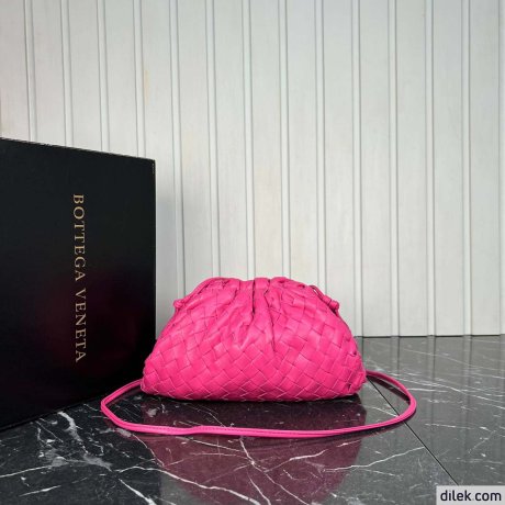 Bottega Veneta Medium Pouch