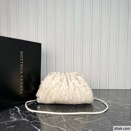 Bottega Veneta Medium Pouch