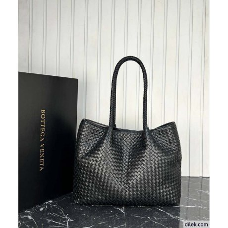 Bottega Veneta Shopping Bag