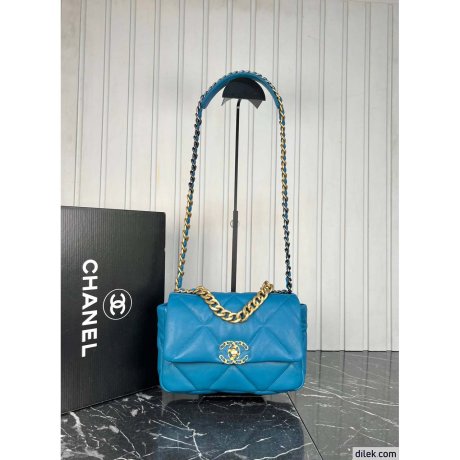 Chanel 19 Handbag