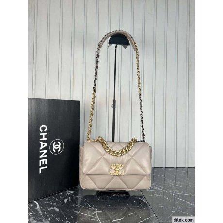 Chanel 19 Handbag
