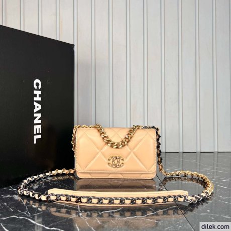 Chanel 19 Handbag WOC Black