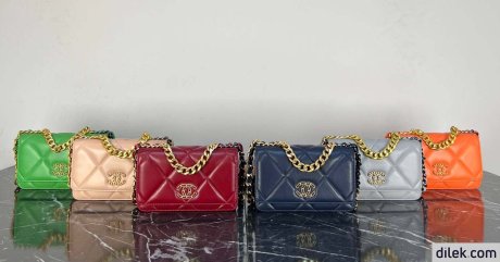Chanel 19 Handbag WOC Black