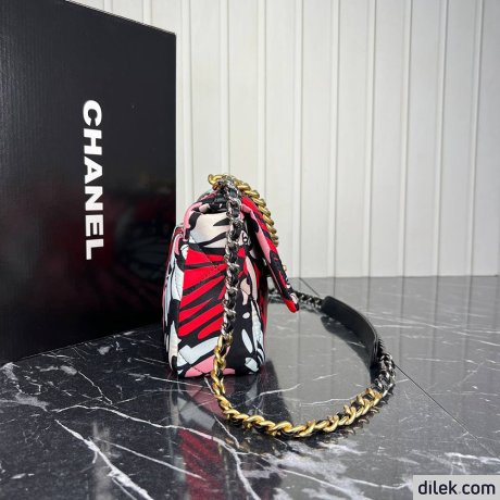 Chanel 19 Handbag