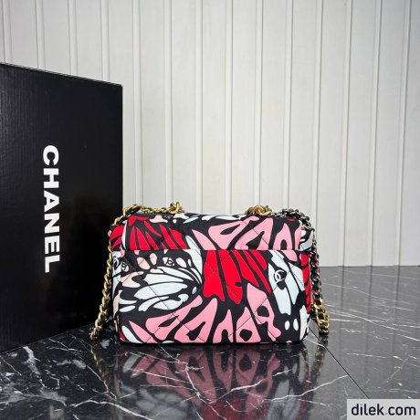 Chanel 19 Handbag
