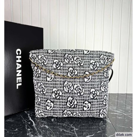 Chanel 22 Chain Hobo Quilted Wool Tweed