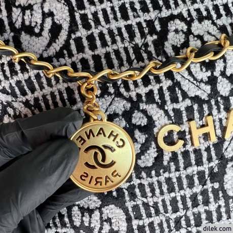 Chanel 22 Chain Hobo Quilted Wool Tweed