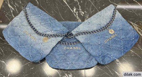 Chanel 22 Large Handbag
