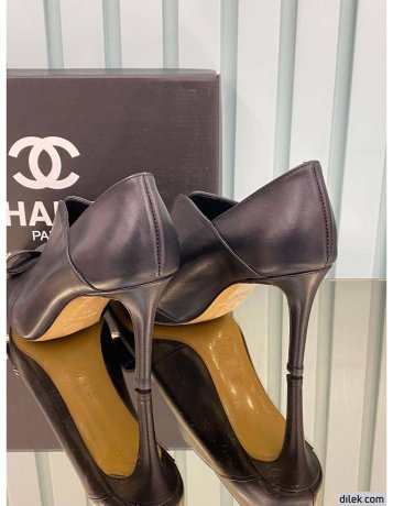 Chanel Classic Pump