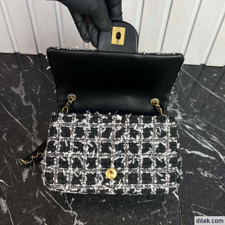 Chanel Petit Rabat