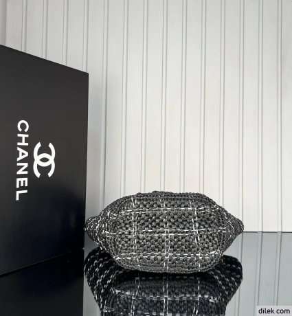Chanel Shopping Bag