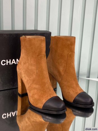 Chanel Women Suede Boots