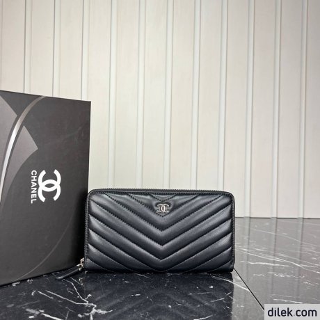 Chanel Zippy Wallet