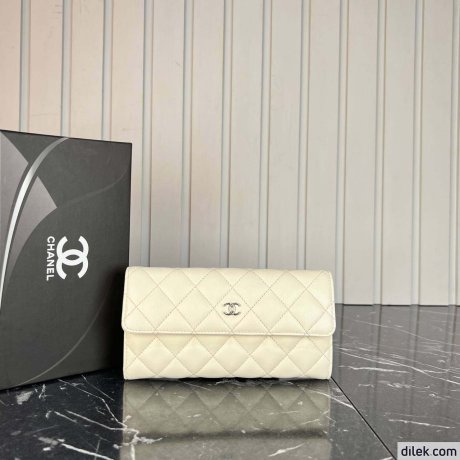 Chanel Zippy Wallet