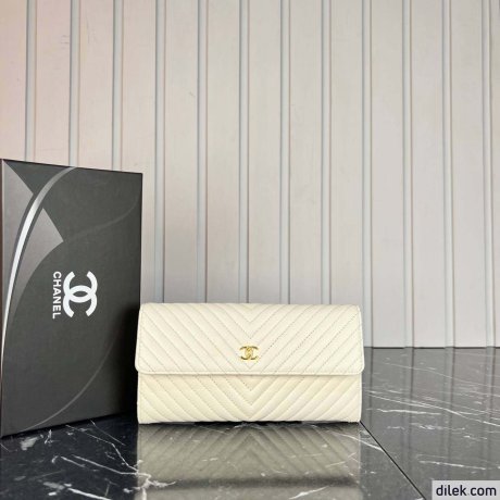 Chanel Zippy Wallet