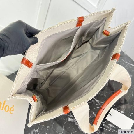 Chloe Large Woody Tote Bag