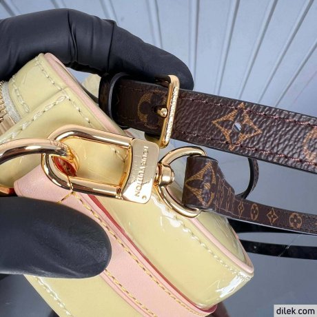 Louis Vuitton Croissant PM