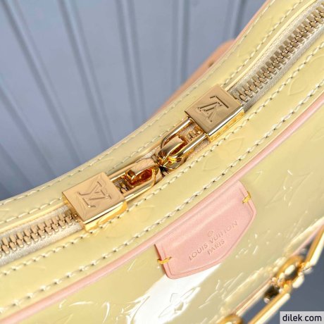 Louis Vuitton Croissant PM