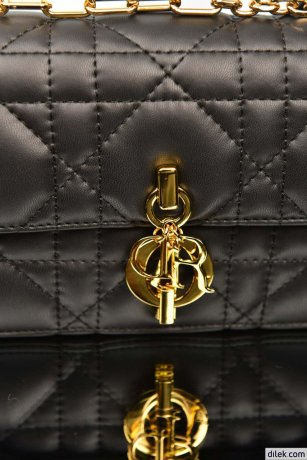 Dior Miss Daisy Mini Bag