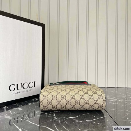 Gucci GG Supreme Small Messenger