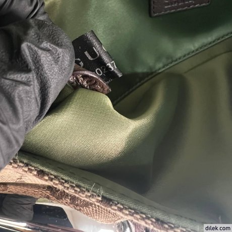 Gucci Horsebit Chain Medium Shoulder Bag