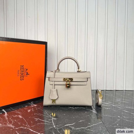 Hermes Kelly 22 Bag