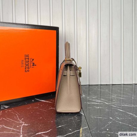 Hermes Kelly 22 Bag