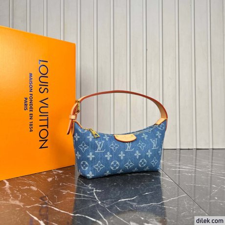 Louis Vuitton Hills Pochette Monogram Denim