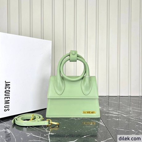 Jacquemus Le Chiquito Moyen