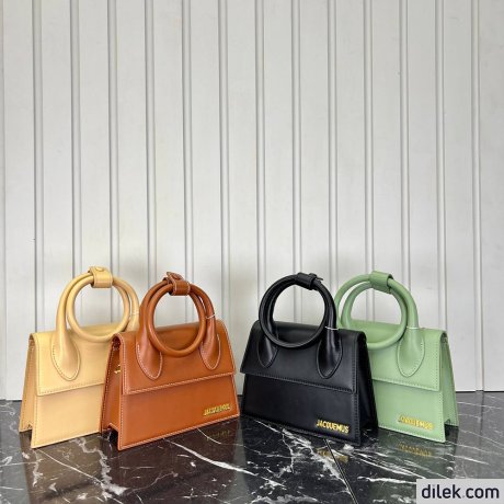 Jacquemus Le Chiquito Moyen