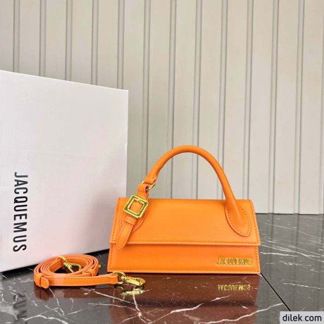 Jacquemus The Long Chiquito