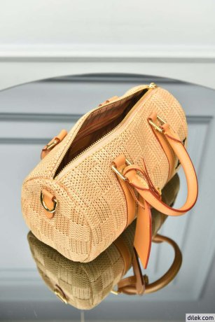 Louis Vuitton Keepal Bandouliere 25