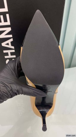 Chanel Women Leather Boot