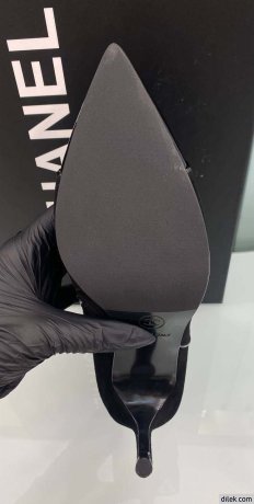 Chanel Women Leather Boot