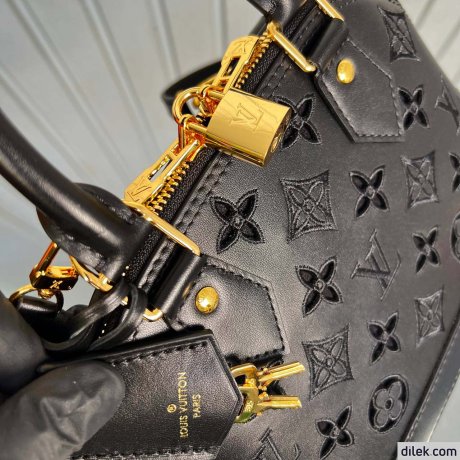 Louis Vuitton Alma BB