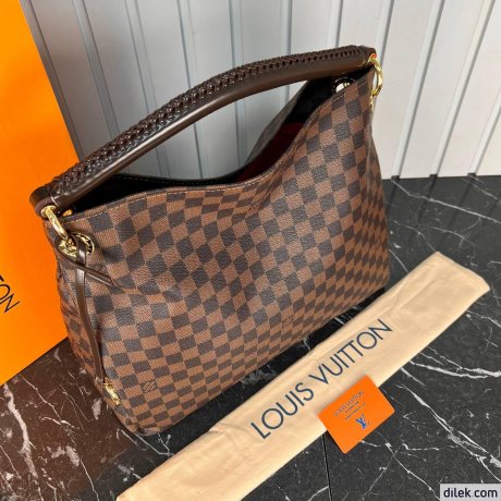 Louis Vuitton Artsy MM Monogram