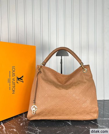 Louis Vuitton Artsy MM Monogram Empreinte Leather
