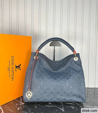 Louis Vuitton Artsy MM Monogram Empreinte Leather