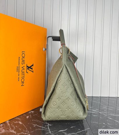 Louis Vuitton Artsy MM Monogram Empreinte Leather